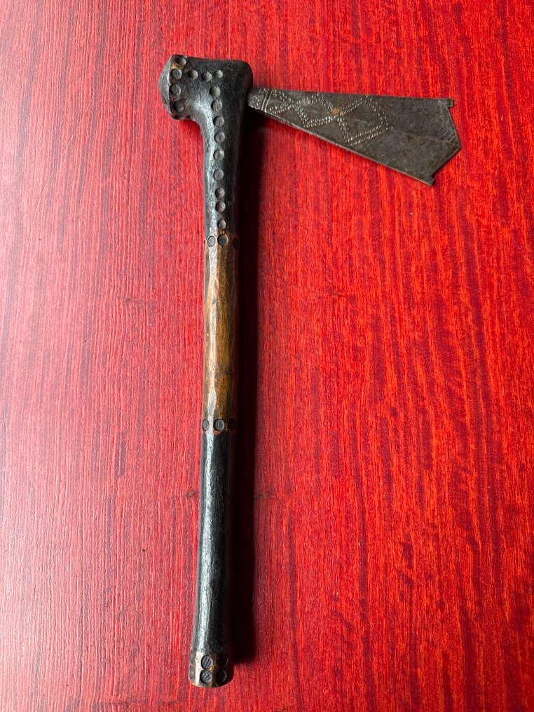 Ascia - Chokwe - Congo #1.0