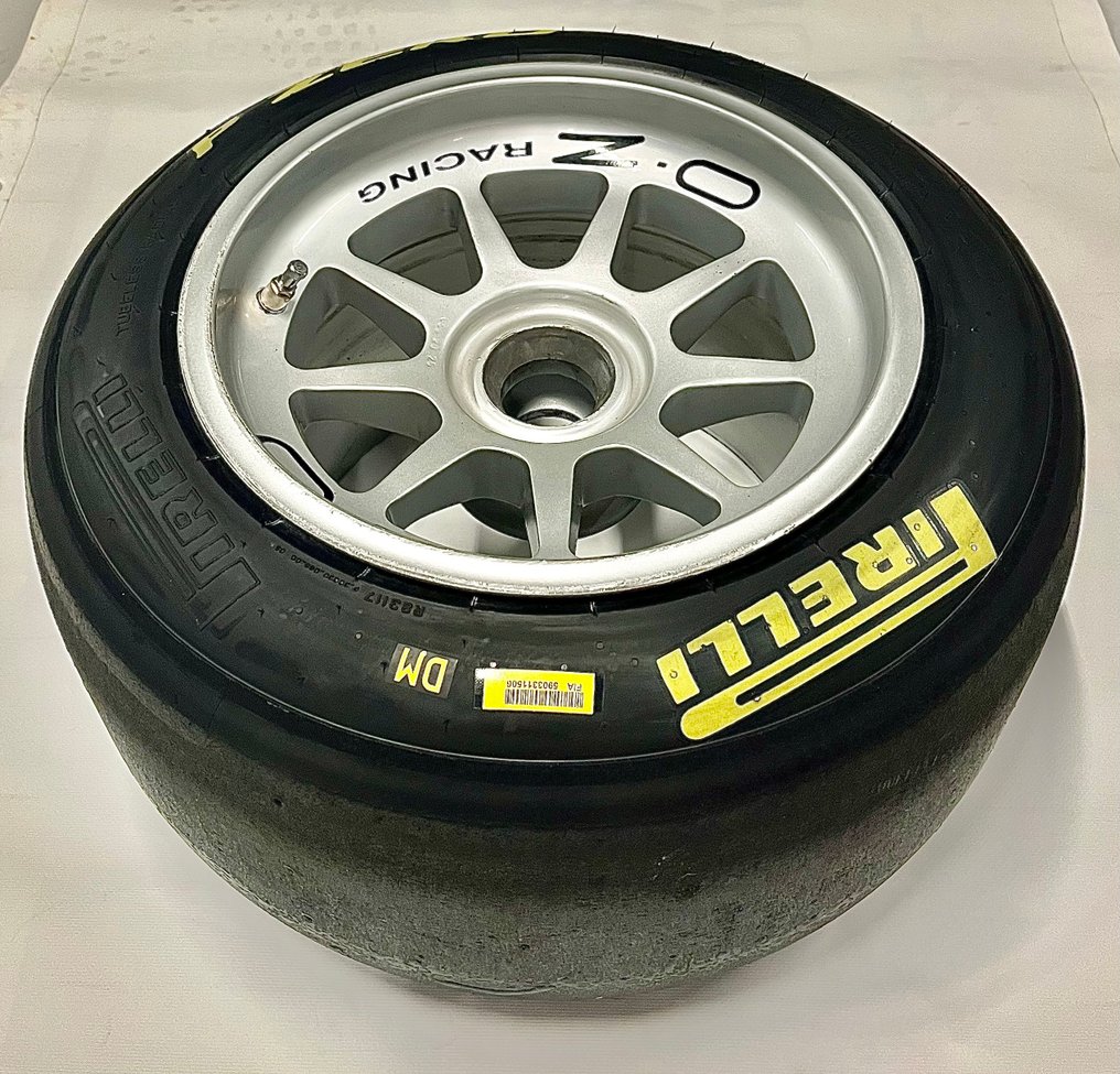 带完整车轮车胎 (1) - O.Z Racing PIRELLI - 2000年后 #3.2
