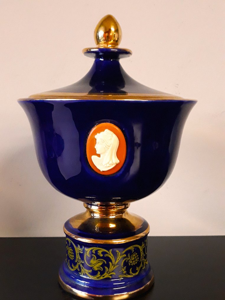 (C.A.L.) - Ceramiche Artistiche Lavenia (C.A.L.) - Βάζο με καπάκι - Πορσελάνη #1.0