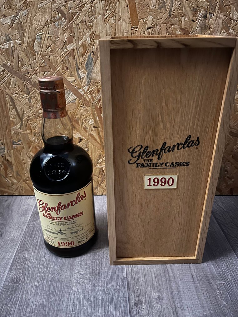Glenfarclas 1990 Cask no. 9246  - b. 2007  - 70cl #1.0