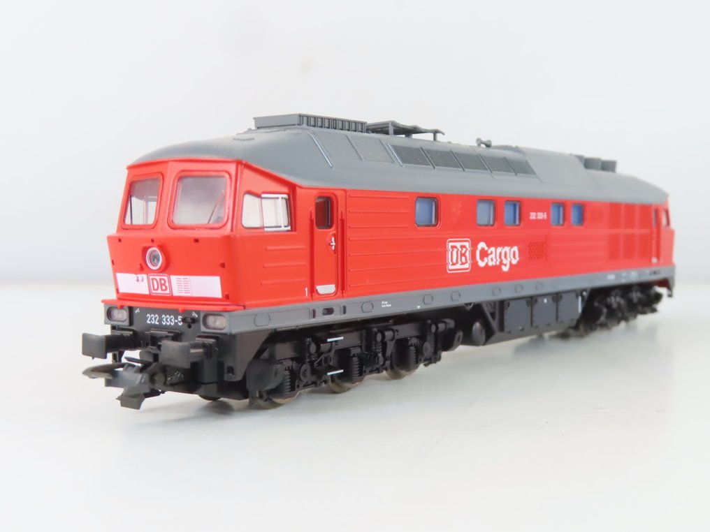 Roco H0 - 63689 - Locomotiva diesel (1) - BR 232, "Ludmilla" - DB #1.0