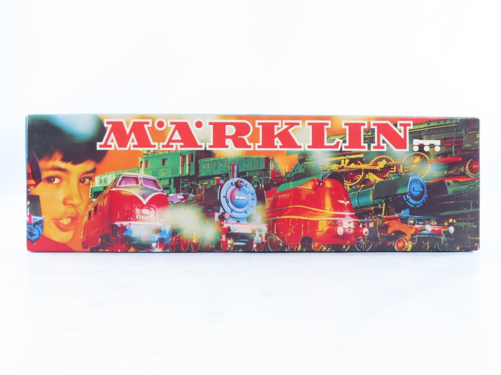 Märklin H0 - 3089 - Ατμομηχανή με όχημα μεταφοράς (1) - BR 03.10 με αεροδυναμική επικάλυψη. - DRG #2.1