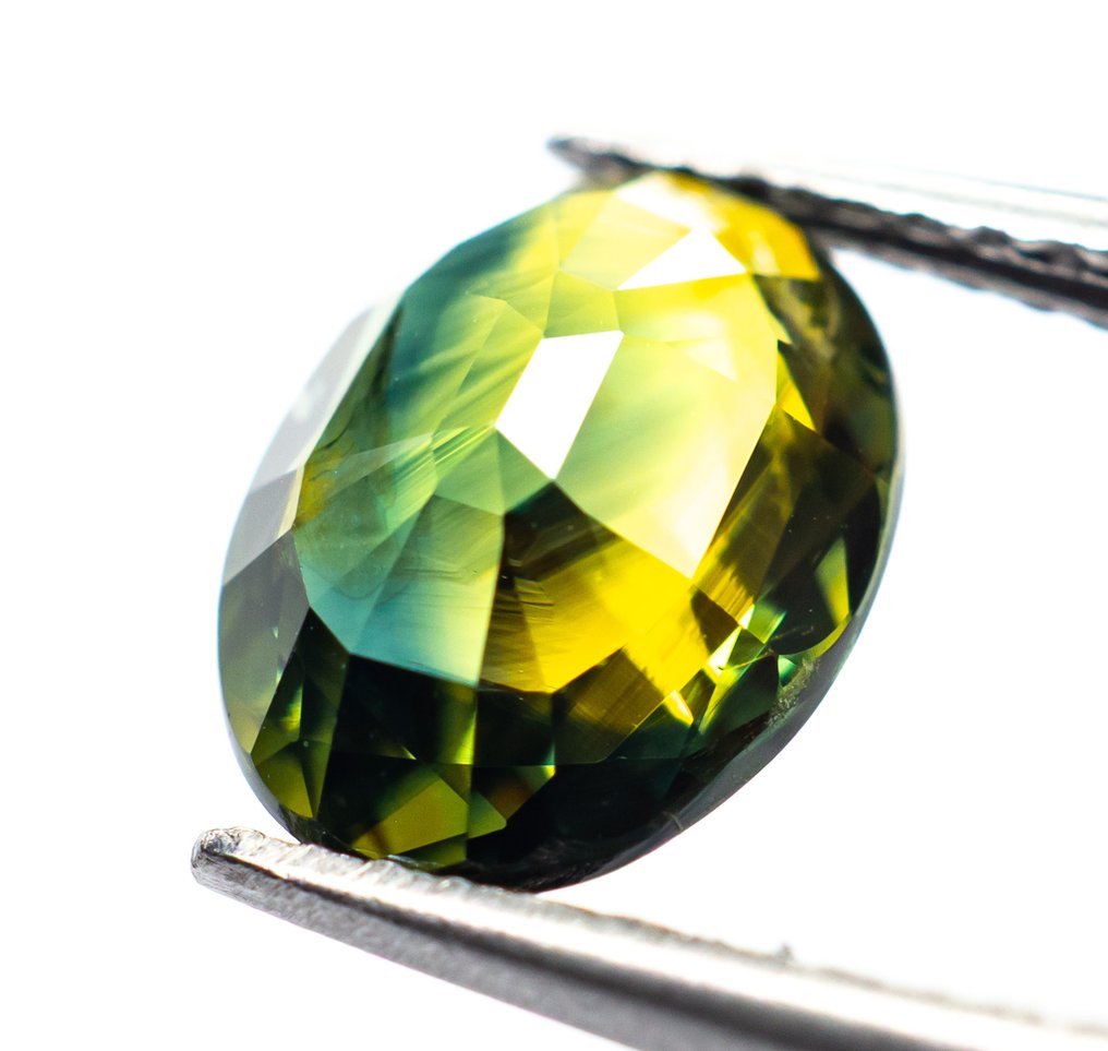 沒有保留價 藍寶石  - 2.46 ct - Bellerophon Gemlab - 偏黄的绿色 #4.3