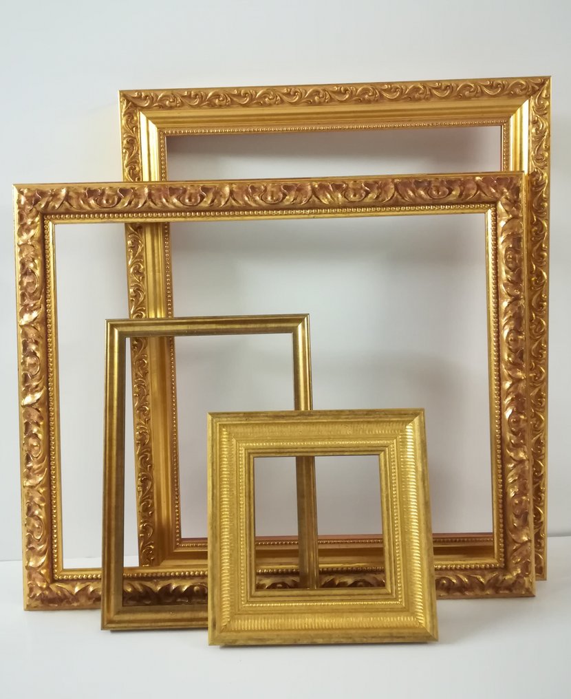 Frame (4) - Wood - Set of gold frames 40x50 cm #1.0