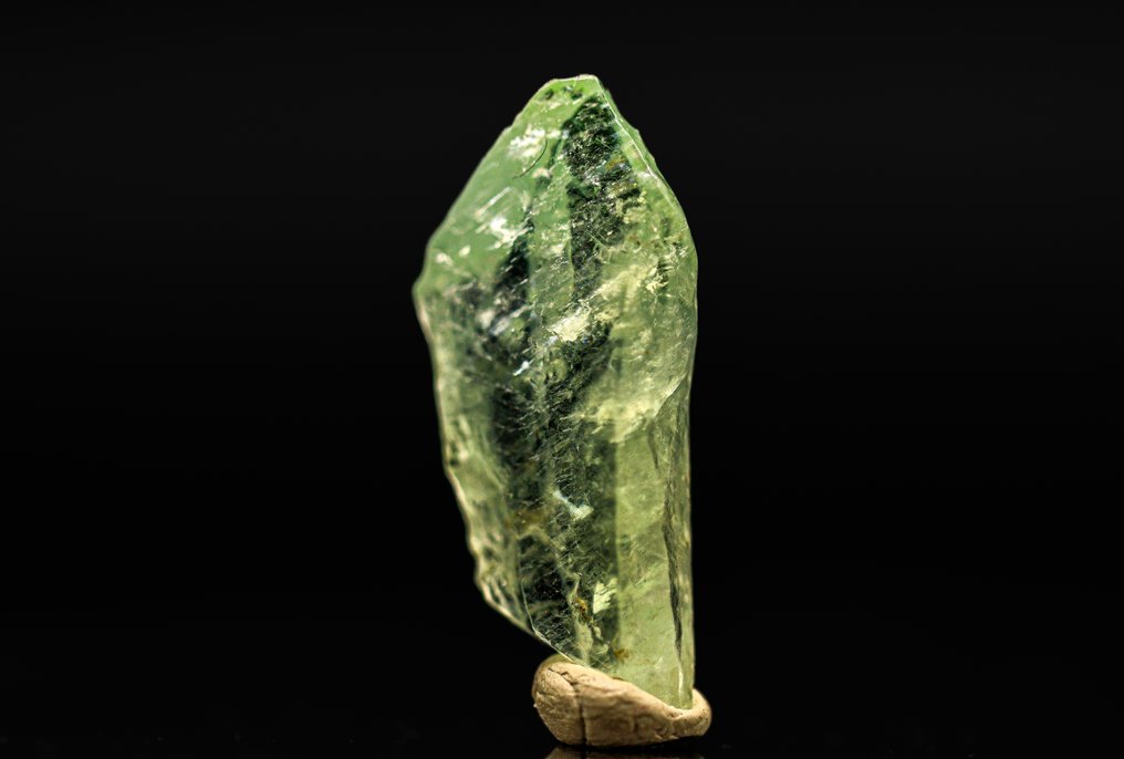 Livlig Smaragd Lysende Emerald Calcite Ingen minstepris • 33,15 ct - Høyde: 38 mm - Bredde: 18 mm- 6.63 g - (1) #2.1