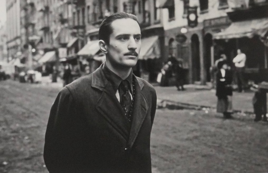 Robert De Niro - "The Godfather Part II" 1974 - Fine Art Photographie - XL 42x30 cm - Limited Edition - Gallery Stamp & Curator Signature - Collector - No Reserve #1.0