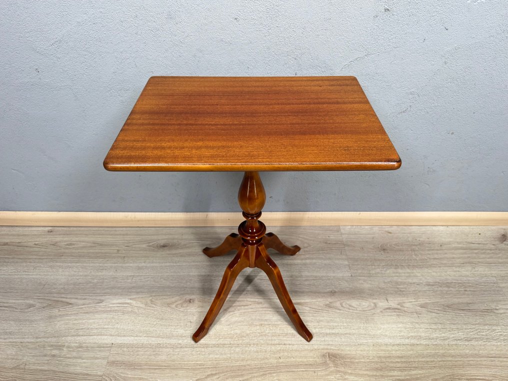 Elegante houten bijzettafel – sierlijk, tijdloos en in karaktervolle staat - Table d'appoint - Bois - table d'appoint en bois #2.1