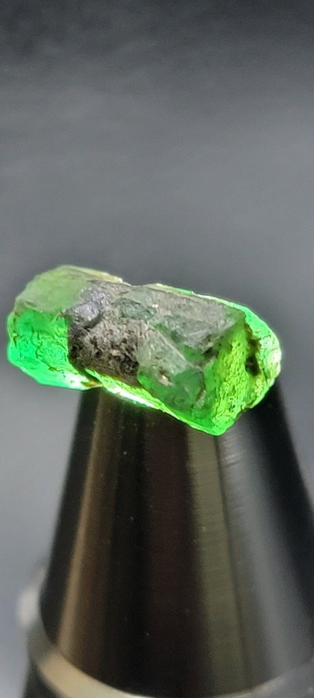 Emerald Rough- 6.1 g - (3) #1.0