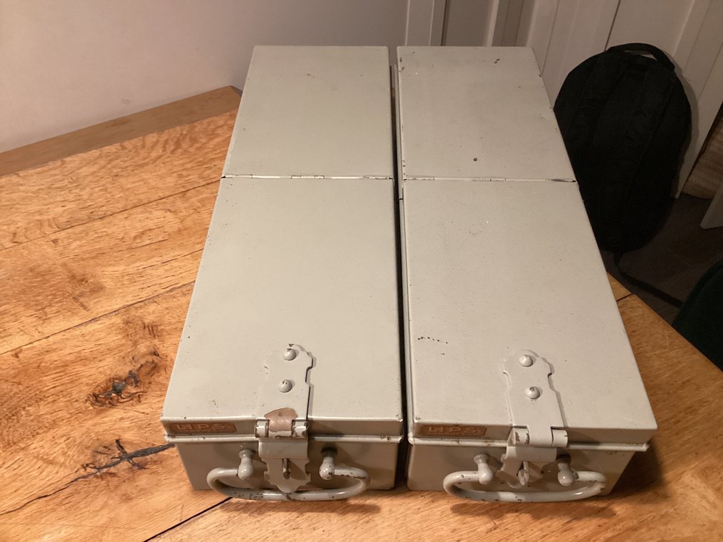 Lips - 棺材 (2) - 铁 - Bankkluis kluislade #1.0