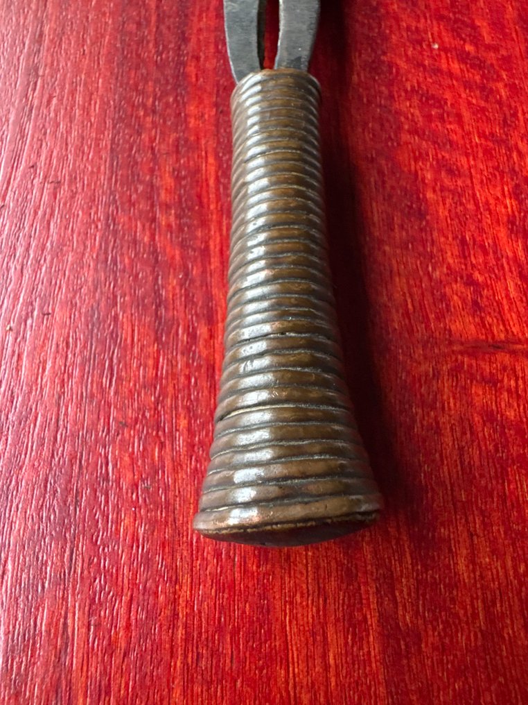 Espada corta - Yakoma - Ngbandi - Congo #4.3