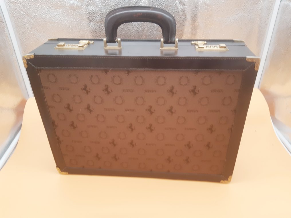 Suitcase - Ferrari - 1980 #2.1