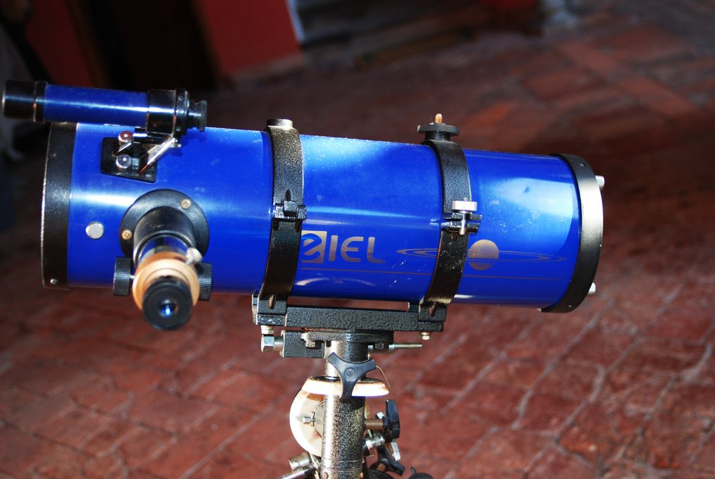 Astronomical telescope - Orbiter 40 D:114  f:1000 d 145mmX460mm - 1990-2000 - Ziel #3.2