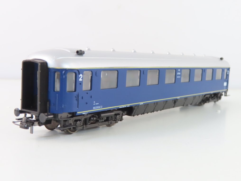 Roco H0 - o.a. 44290 - Modeltog passagervogn (5) - 5x 4-akslede sneltreinrijtuiger 'Plan D' 1., 2. og 3. klasse, inklusive restauratierijtuig. - NS #4.3