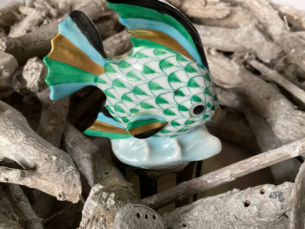 Herend - Figuriini - Fishnet fish - Posliini #3.2