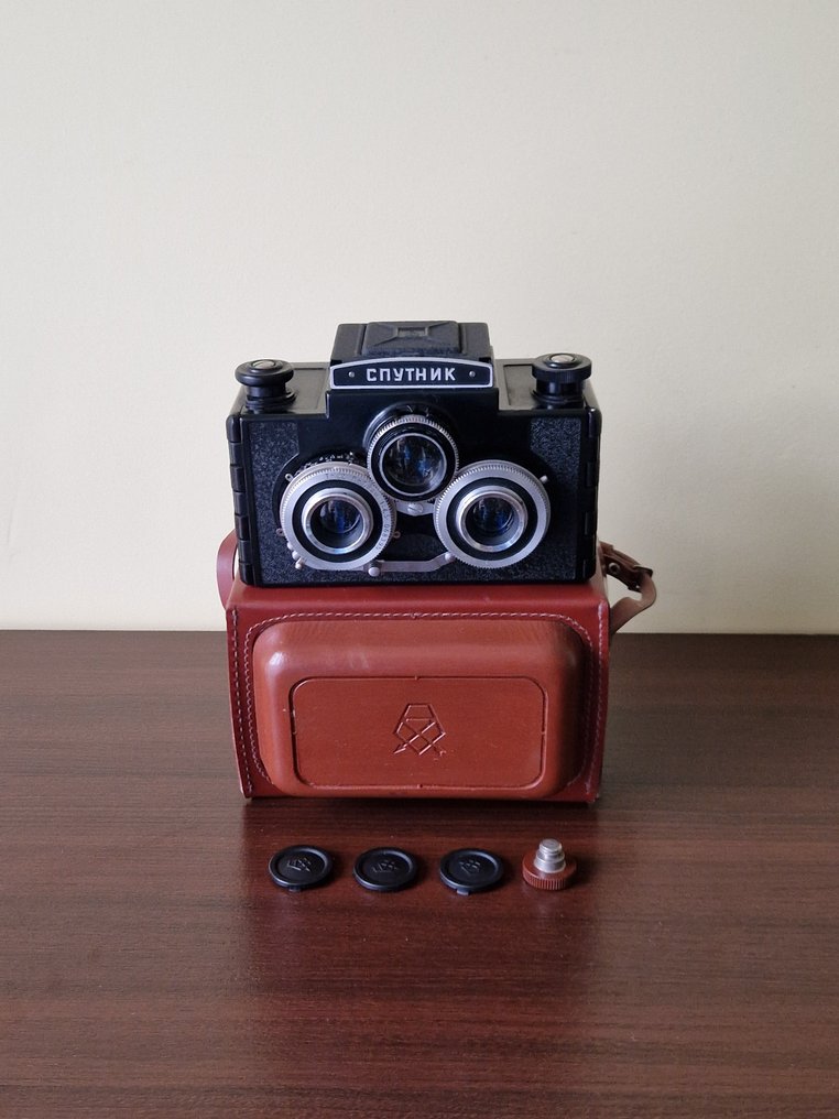 Lomo LOMO Sputnik Stereo Camera – USSR Analogue camera #2.1
