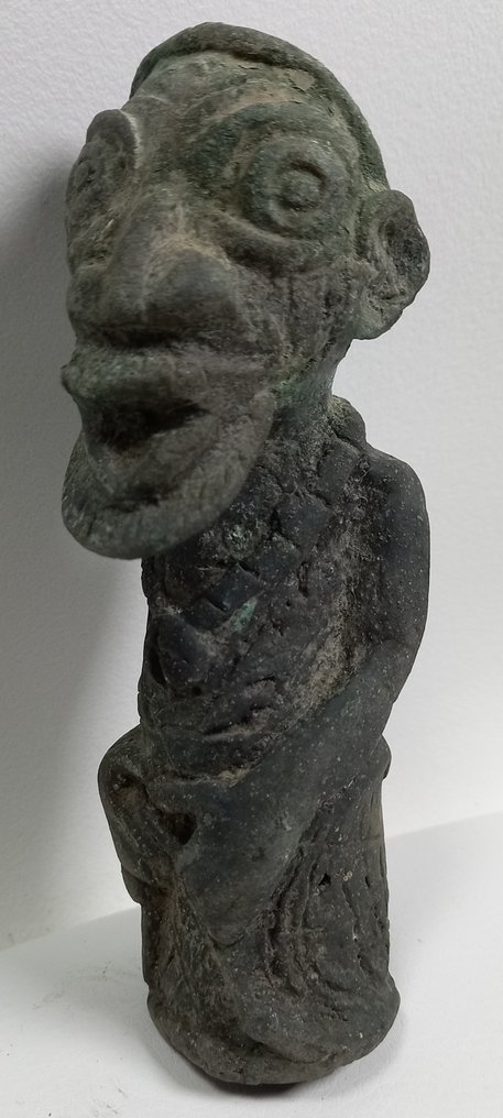 image âgée d'environ 25 ans (425 g, 13x3 cm) - Nigeria  (Sans prix de réserve) #4.3