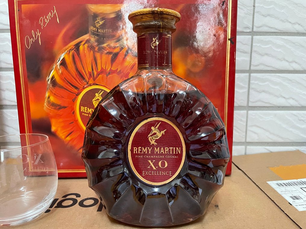 Rémy Martin - XO Excellence Cognac Gift Box  - b. 2000s - 700ml #1.0