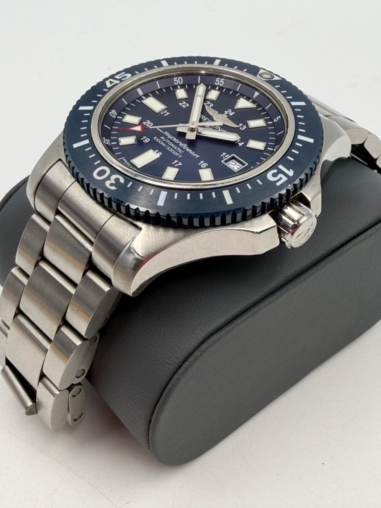 Breitling - Superocean - Y17393 - Men - 2018 #2.1