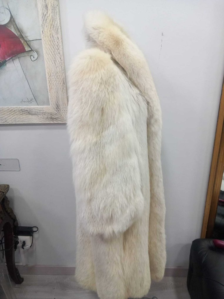 Artisan Furrier - Bunda #2.1