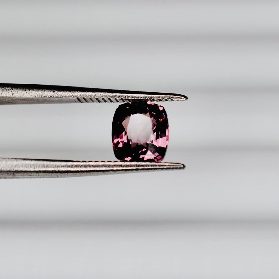 Ingen mindstepris Lyserød, Brun Spinel - 1.19 ct - International Gemological Institute (IGI) #3.2