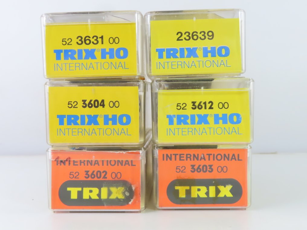 Trix H0 - o.a. 3631/23639/3612 - Model train freight carriage (6) - 6x 2-axle enclosed wagons and low/high open flatbed wagons. - K.Bay.Sts.B #4.3