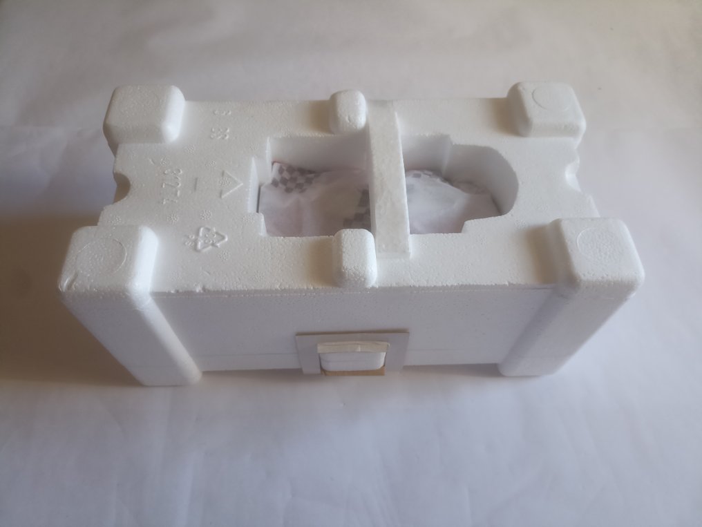 Exoto 1:18 - Modellauto - Ferrari / 312T4 - F1 #4.3