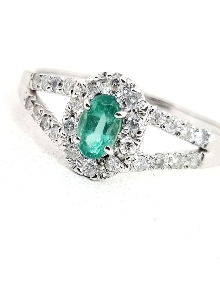Ring - 18 kt Weißgold Smaragd - Diamant #1.0