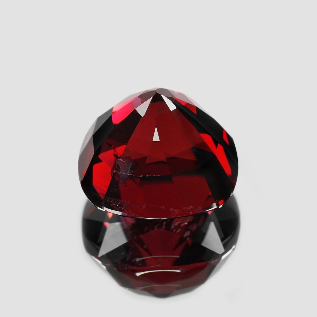 红色 尖晶石  - 4.64 ct - 莲花宝石实验室 #3.2