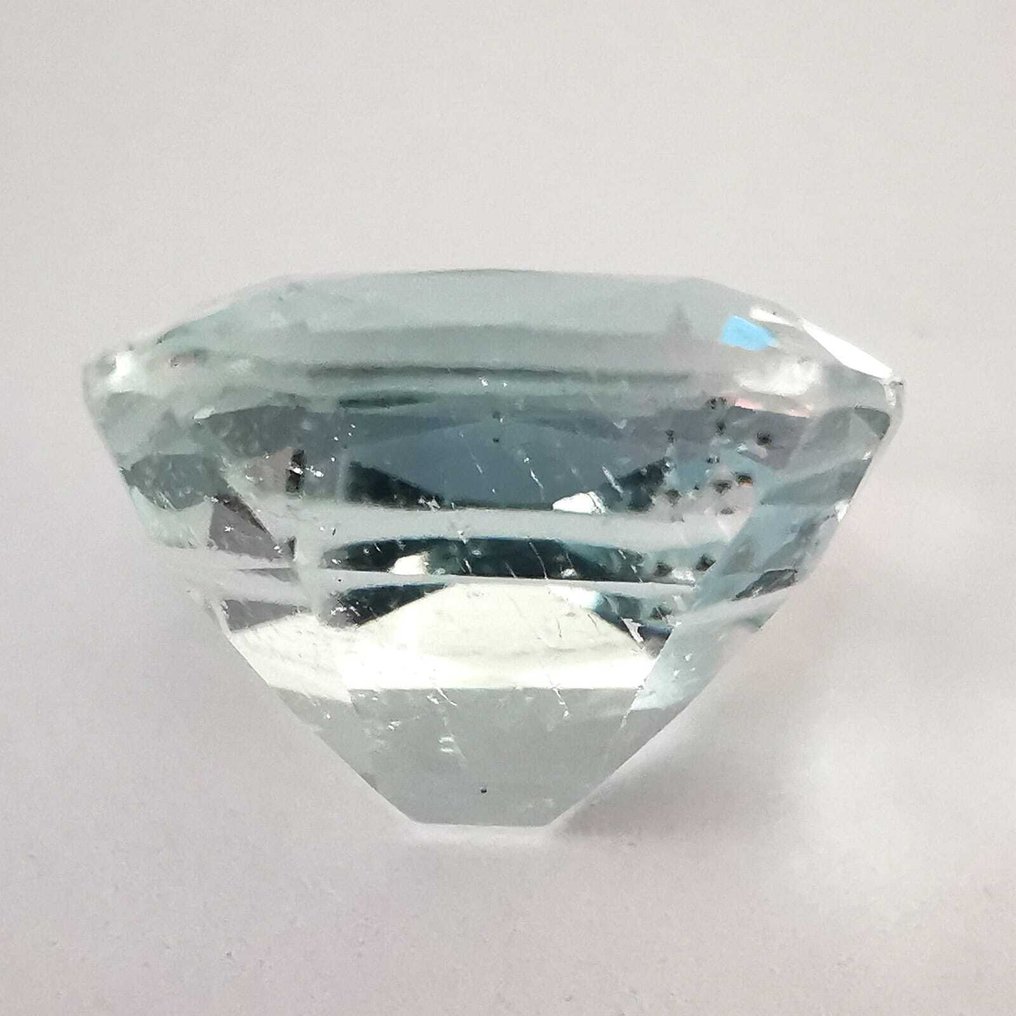 Ingen reservasjonspris Akvamarin - 4.86 ct - Antwerpen laboratorium for edelsten testing (ALGT) - Lyseblå #2.1