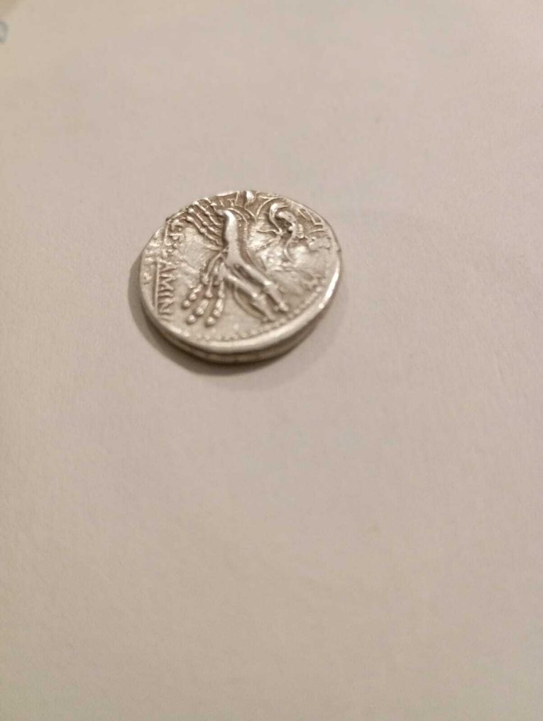 Ρωμαϊκή Δημοκρατία. L. Flaminius Chilo. 109-108 BC. Denarius (χωρίς τιμή ασφαλείας) #3.2