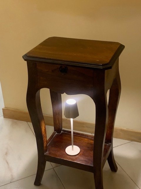 Midterbord - Løvtræ, Valnød - telefon. natbord #2.1