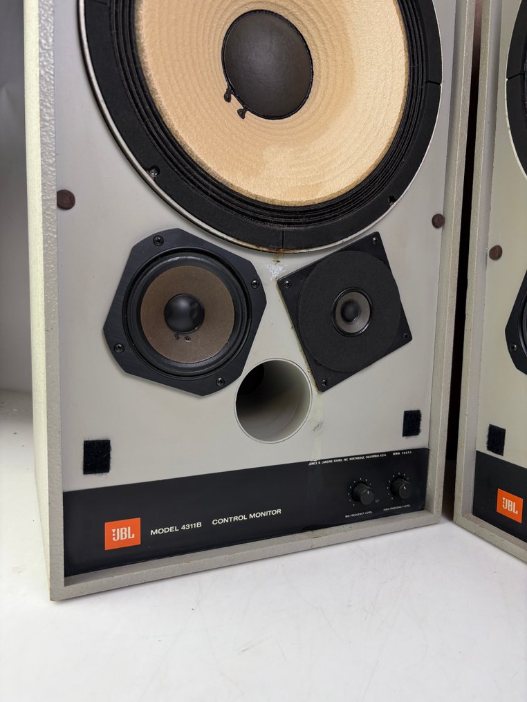 JBL - 4311B Monitor - Matching Pair Speaker set #4.3