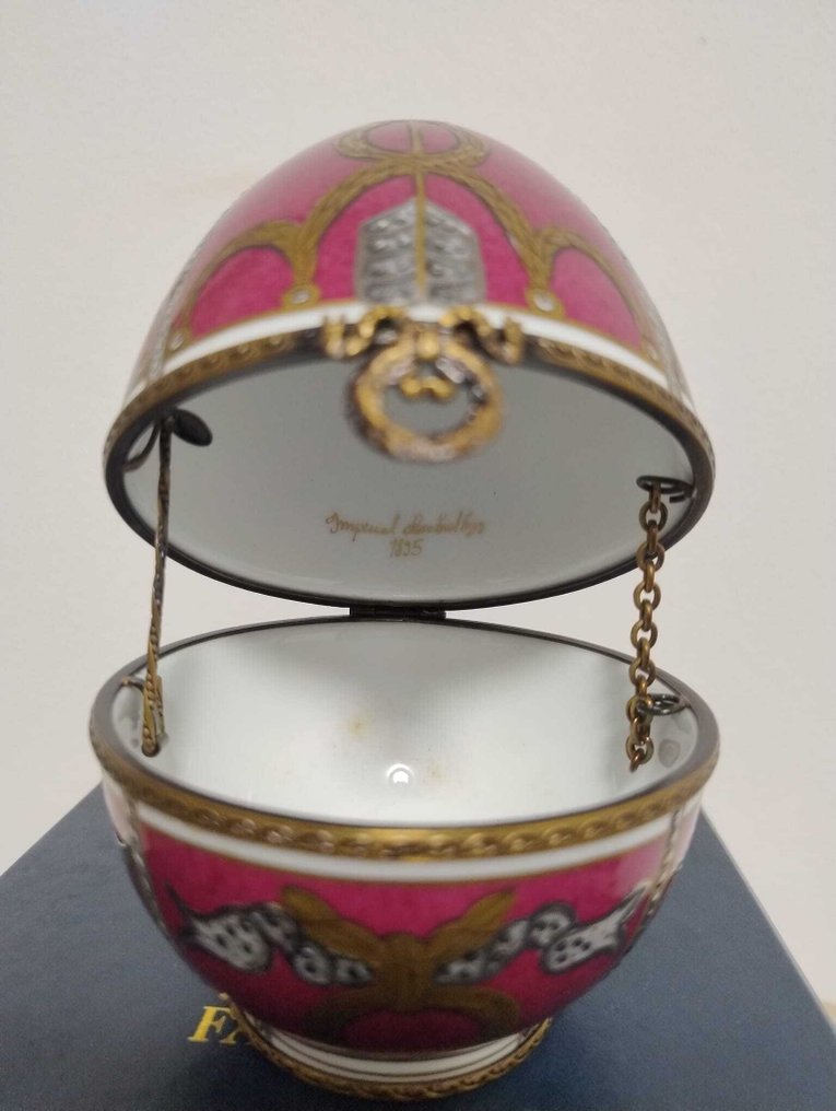 Fabergé egg - Porcelain #3.2