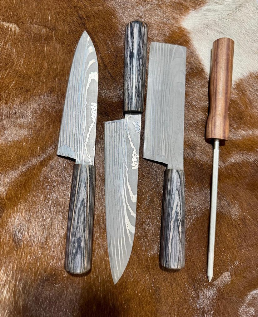 Μαχαίρι κουζίνας - Σετ κουζίνας και ψησταριάς (0122) - Μαχαίρι με λιγότερο ατσάλι και χειρολαβή από εξωτικά ξύλα. - Ιαπωνία - Σετ κουζίνας και μπάρμπεκιου #3.2