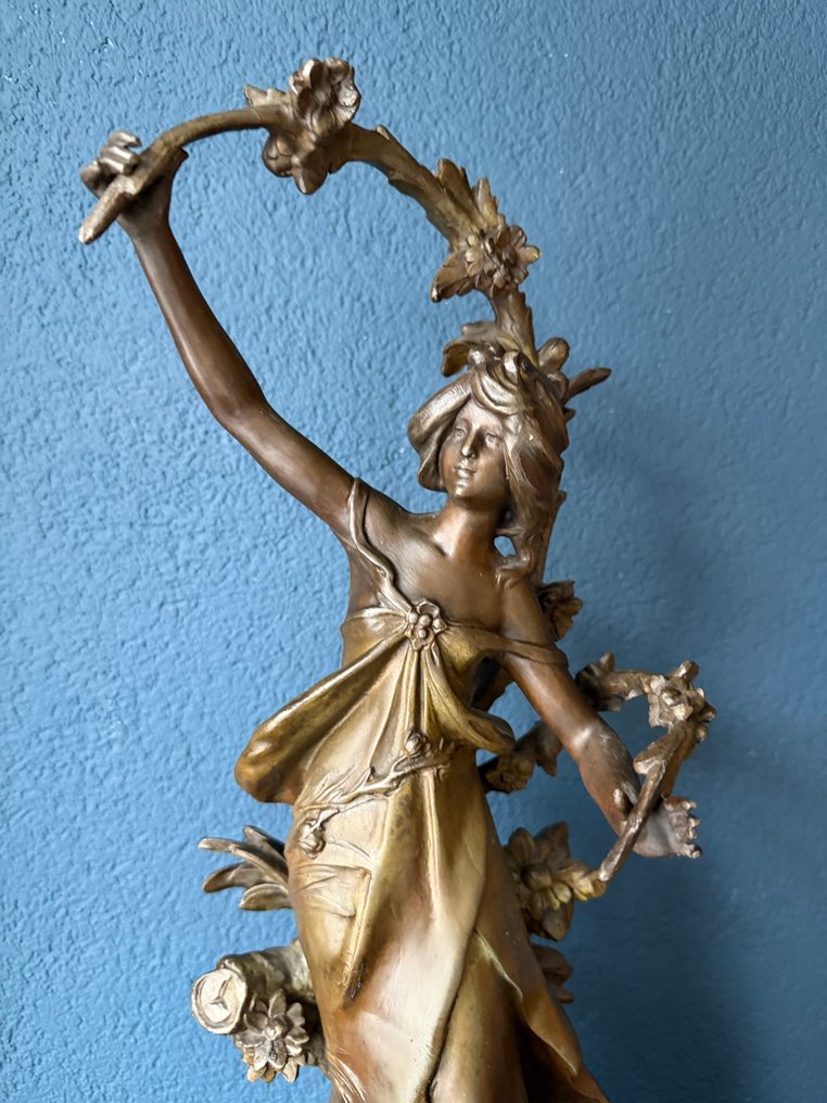 Aug. Moreau (1834 - 1917) - Skulptur, Art Nouveau statue - "Marguerite" (Med. d'Or) - 61 cm - Zamak #4.3