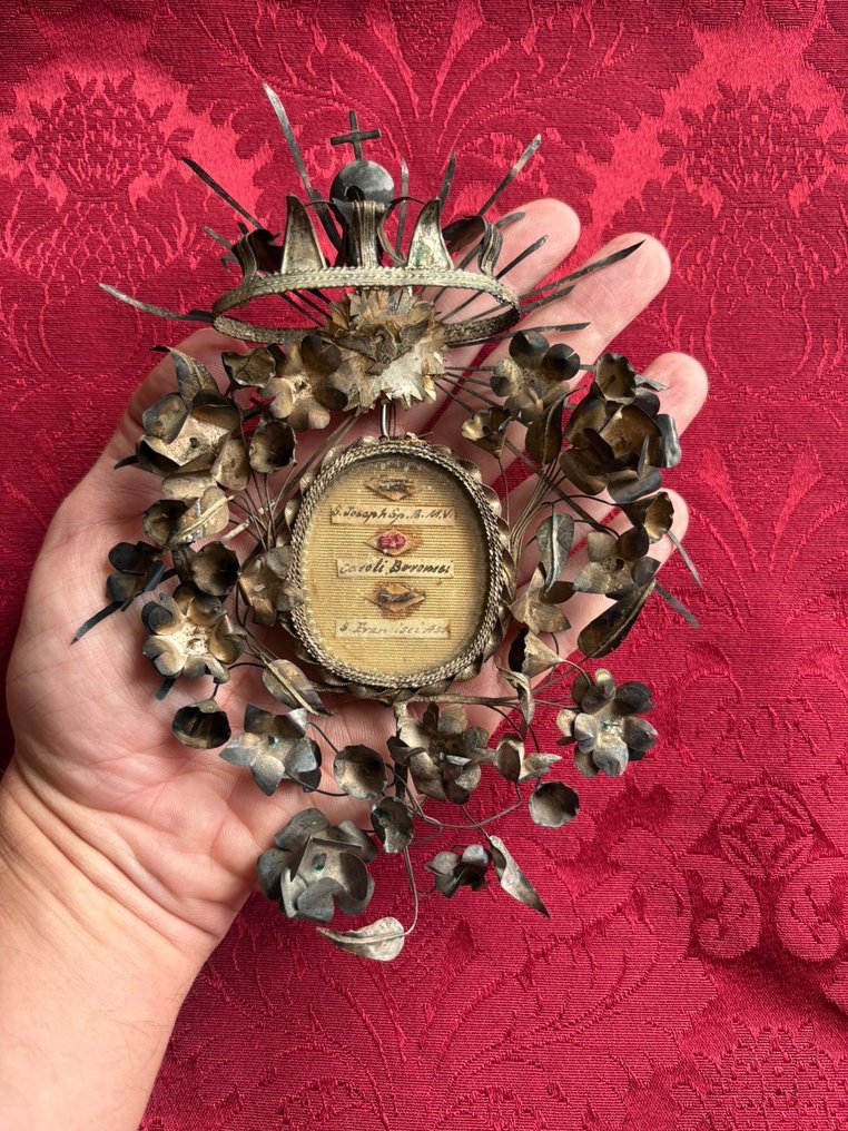 Reliquiario - Argento, Vetro, Tessuto - 1700-1750 - San Giuseppe Sposo, San Francesco D’Assisi e San Carlo Borromeo #1.0