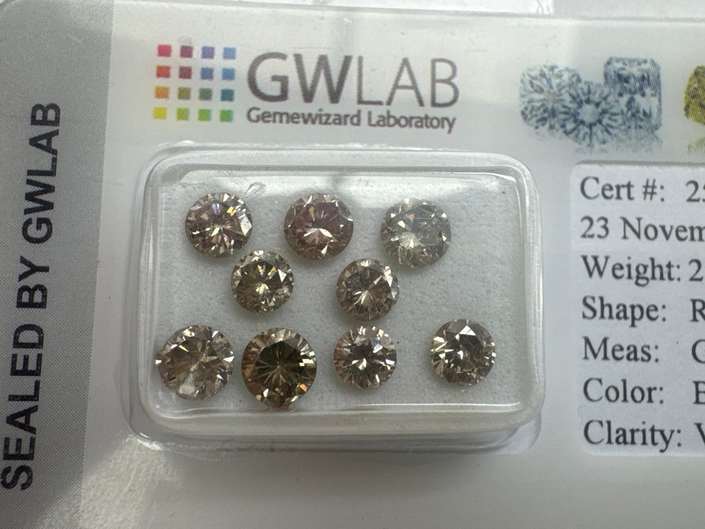 Ingen reservasjonspris - 9 pcs Diamant  (Naturfarget)  - 2.17 ct - Rund Brun - VS2, SI2 - Gemewizard Gemologisk laboratorium (GWLab) #1.0