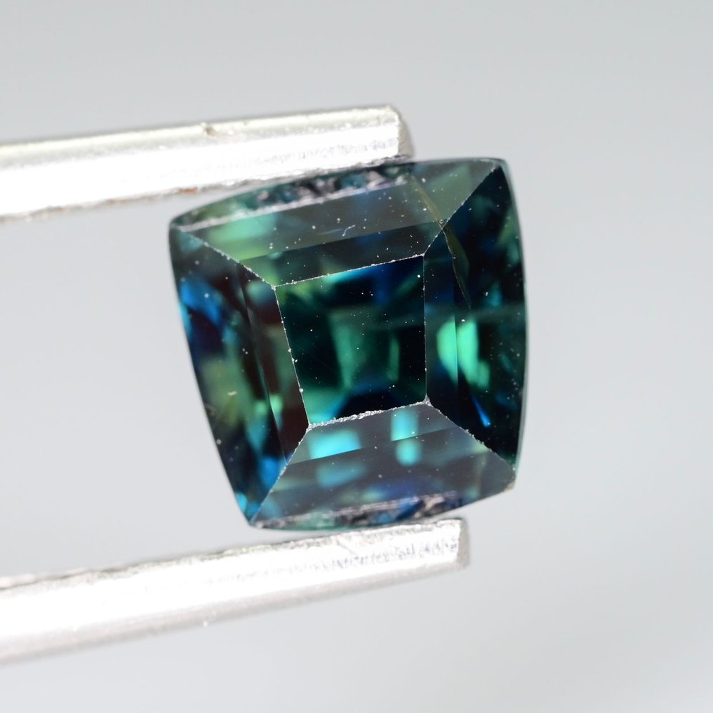 没有保留价 - 1 pcs  蓝色 蓝宝石  - 1.69 ct - 国际有色宝石协会（ICA GemLab） - 斯里兰卡矿蓝宝石 #4.3