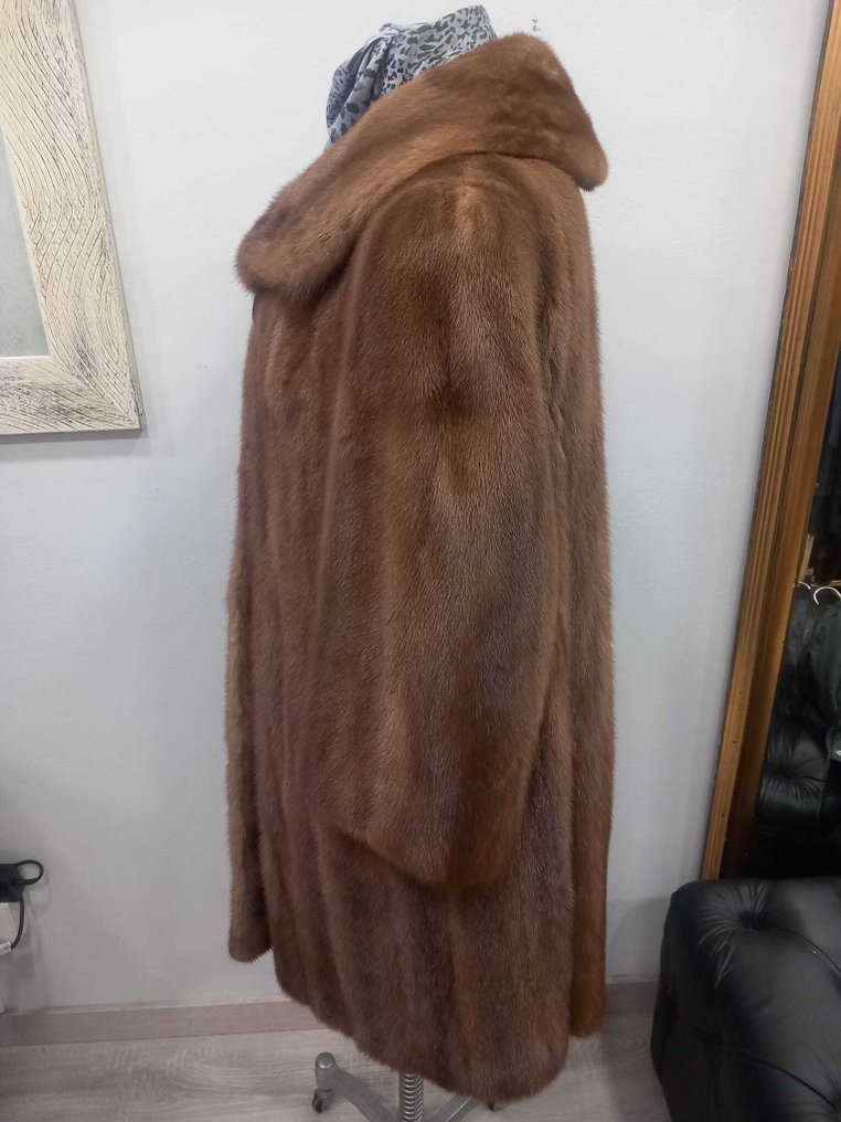 Artisan Furrier - 毛皮大衣 #2.1