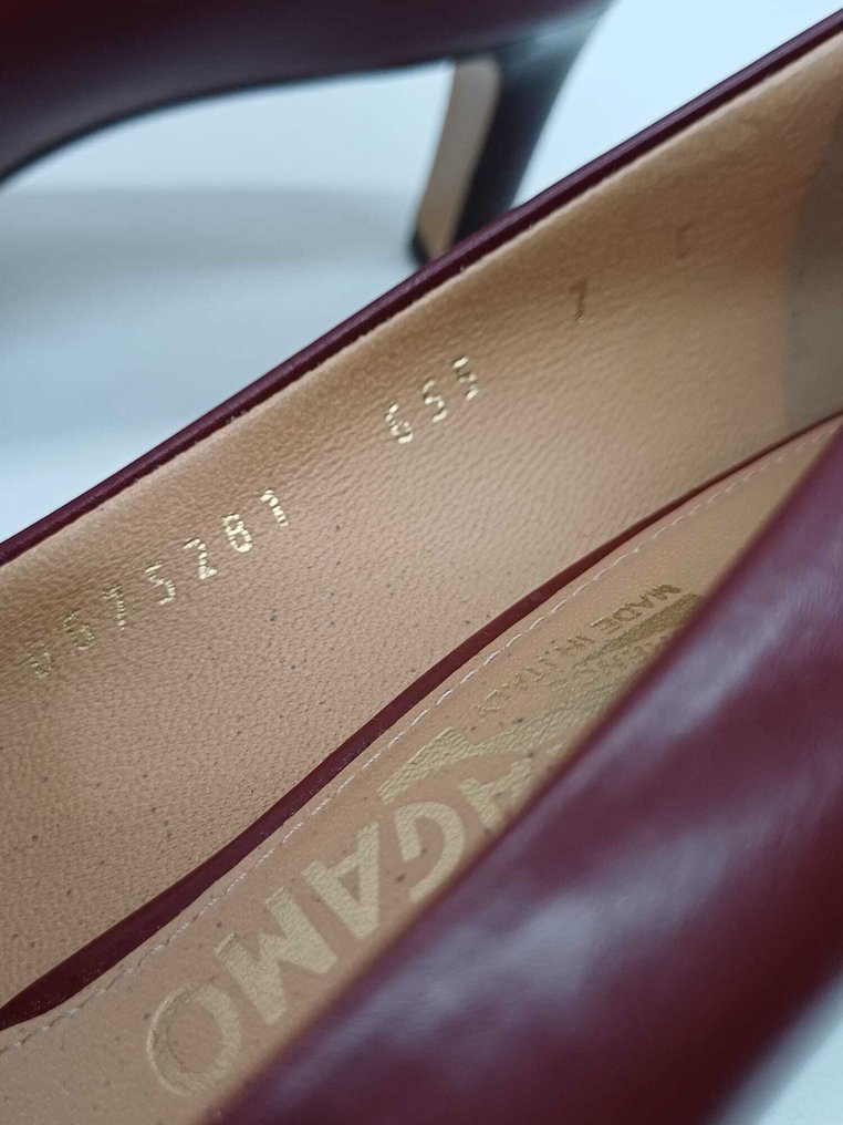 Salvatore Ferragamo - Παπούτσια με τακούνι - Mέγεθος: EU 37.5 #3.2