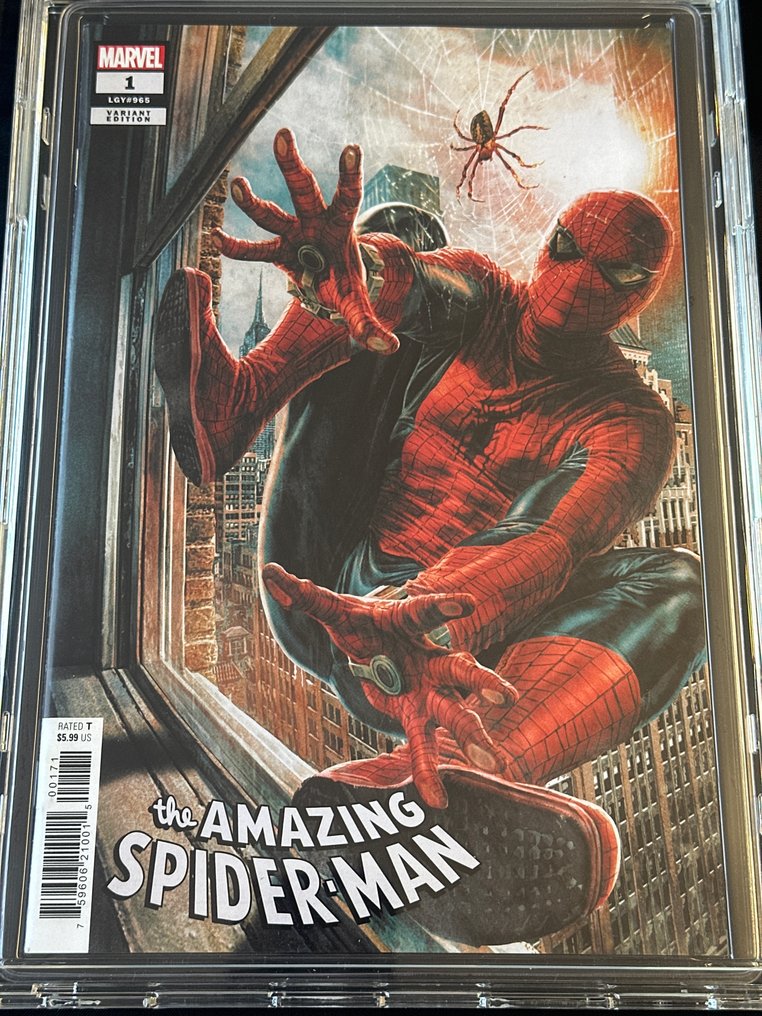 The Amazing Spider-Man (Vol. 7) #1 - Lee Bermejo Variant - EGC 9.9 - 1 Graded comic - First edition - 2025 #2.1