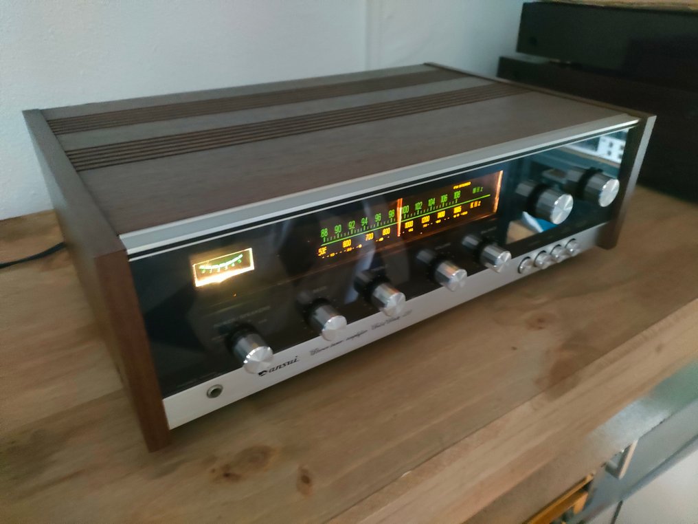 Sansui - 310 Receptor estéreo de estado sólido #1.0
