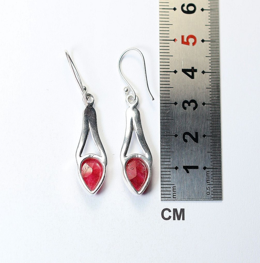 Rubin 2 x Ohrhänger / neu- 4.56 g - (2) #1.0