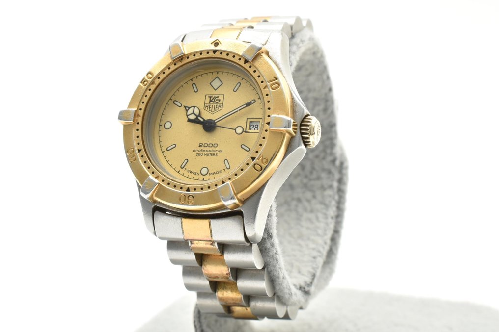 TAG Heuer - 2000 - Nincs minimálár - 964.008 - Női - 1990-1999 #1.0