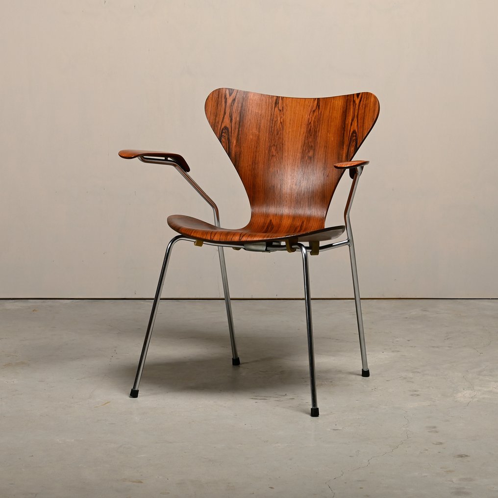 Fritz Hansen - Arne Jacobsen - 椅子 - Series 7 - 蔷薇木 #1.0