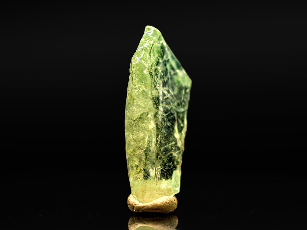 Livlig Smaragd Lysende Emerald Calcite Ingen minstepris • 33,15 ct - Høyde: 38 mm - Bredde: 18 mm- 6.63 g - (1) #1.0