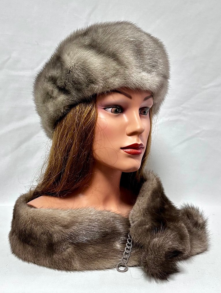 Artisan Furrier - Beanie (2) - Mink #1.0