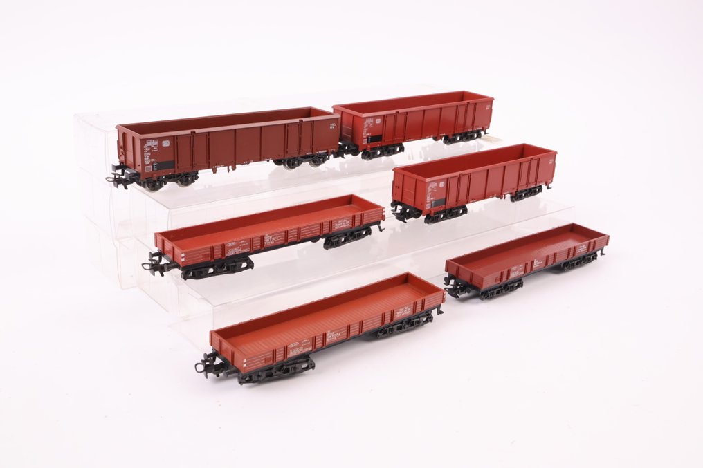 Märklin H0 - Wagon de marchandises pour trains miniatures (6) - 6 wagons de marchandises - DB #1.0