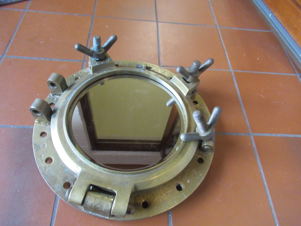 Φινιστρίνι - Μπρούντζος - Παραθυρόπορτα με καθρέφτη. #1.0