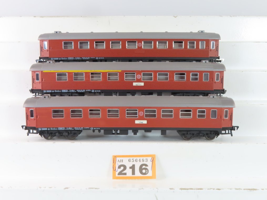 Fleischmann H0 - o.a. 5155 - Pienoisjunaradan matkustajavaunu (3) - 3x 4-istuimellista pikajunavaunua 1. / 2. ja 2. luokassa. - SJ #2.1